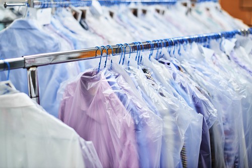 Laundry dry cleaning